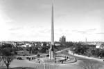 Obelisco a los Constituyentes. Año 1938 (Foto 7363 FMH.CMDF.IMM.UY)